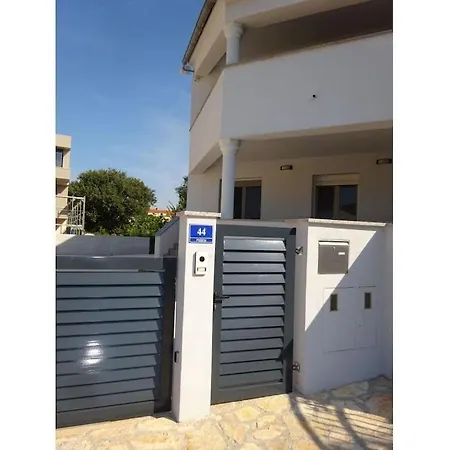 Dom wakacyjny In With Swimming Pool Medulin