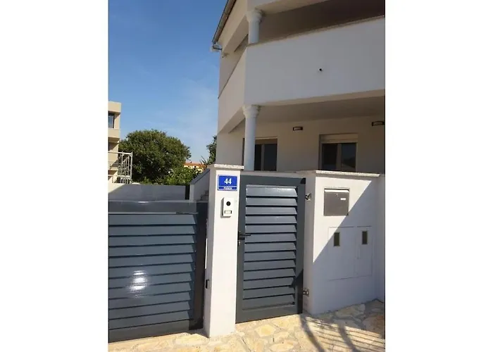 Vakantiehuis In With Swimming Pool Medulin